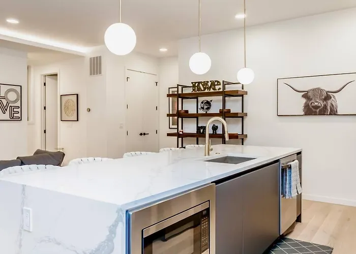 Ultra Modern Luxury - New Construction 4 Bedrooms