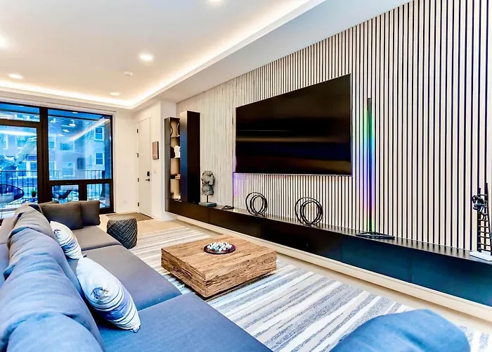 Holiday home Ultra Modern Luxury - New Construction 4 Bedrooms Chicago