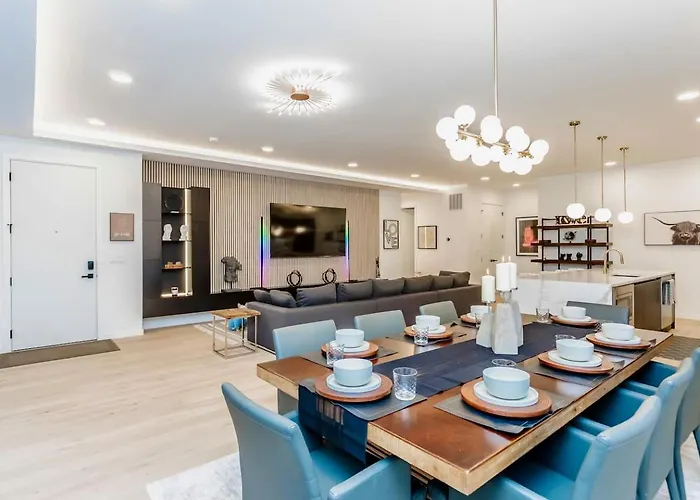 Holiday home Ultra Modern Luxury - New Construction 4 Bedrooms