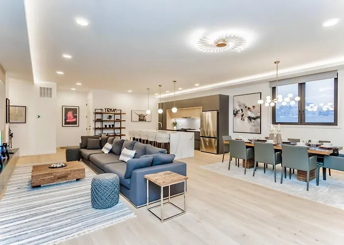 Ultra Modern Luxury - New Construction 4 Bedrooms Holiday home