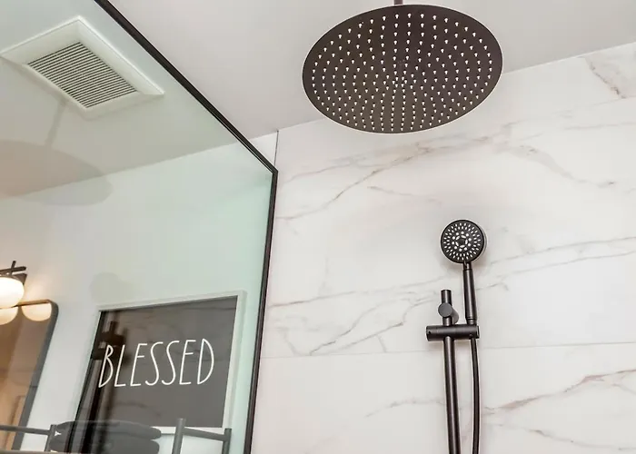 Holiday home Ultra Modern Luxury - New Construction 4 Bedrooms Chicago