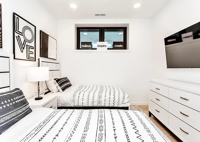 Holiday home Ultra Modern Luxury - New Construction 4 Bedrooms Chicago