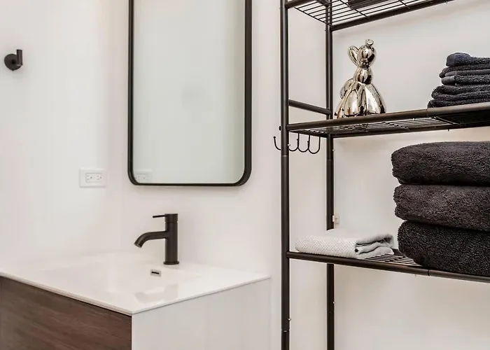 Ultra Modern Luxury - New Construction 4 Bedrooms *